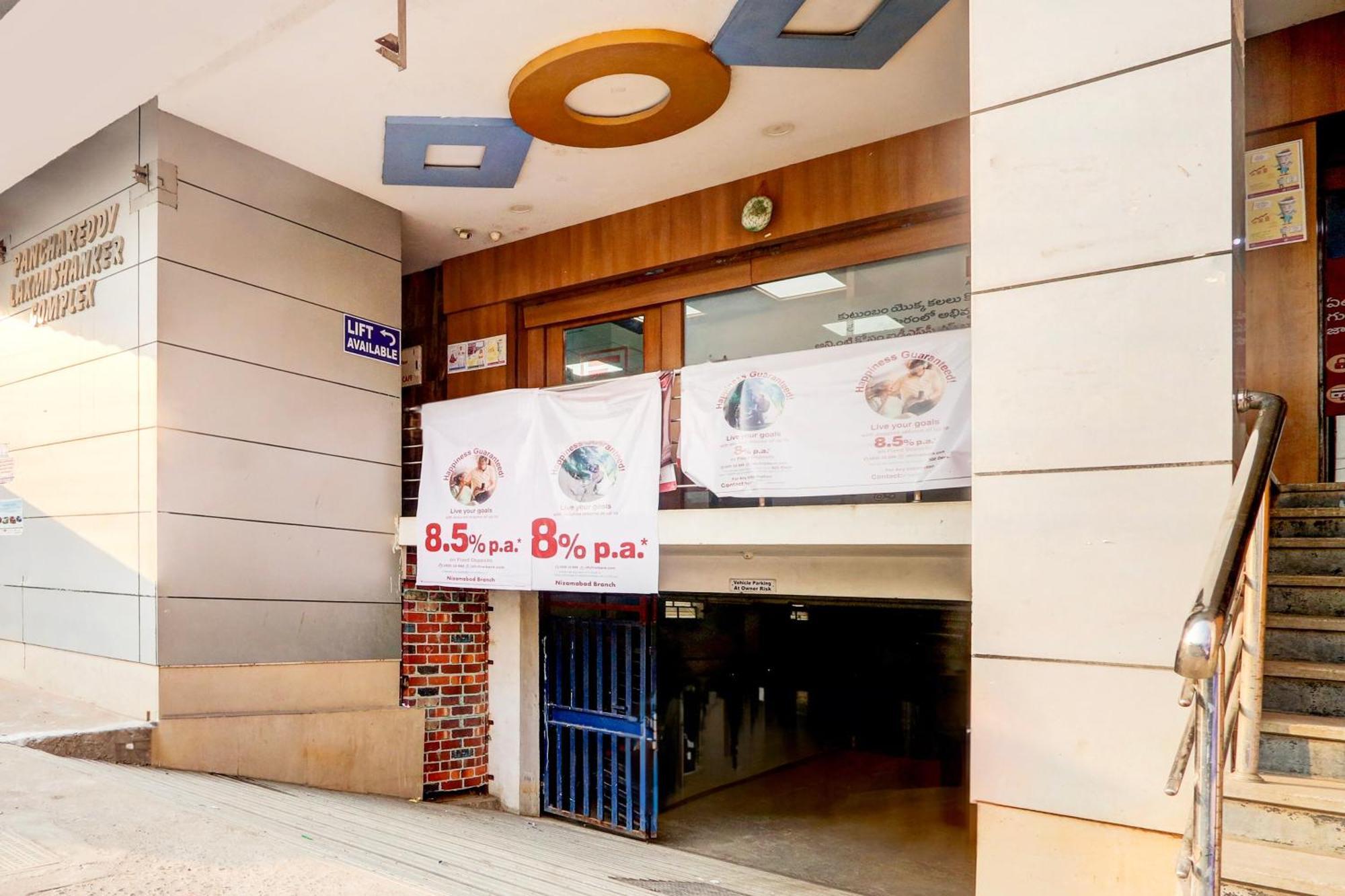 Nizamabad Hotel O Moon Light מראה חיצוני תמונה
