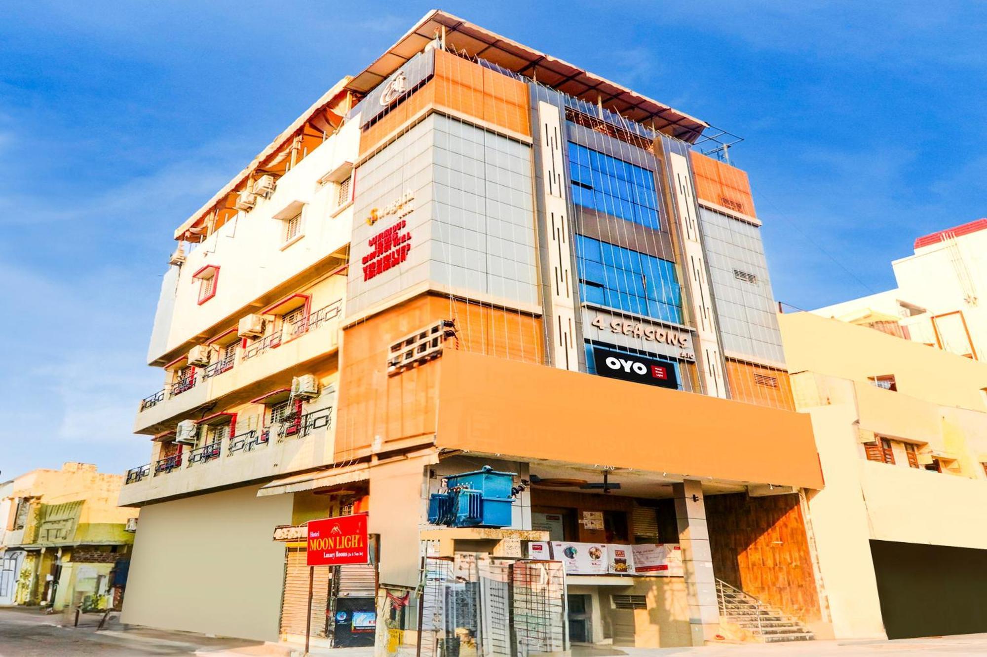 Nizamabad Hotel O Moon Light מראה חיצוני תמונה